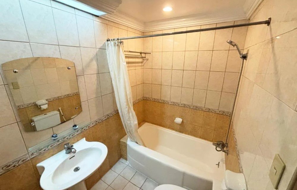 ROOMS_NAME Image