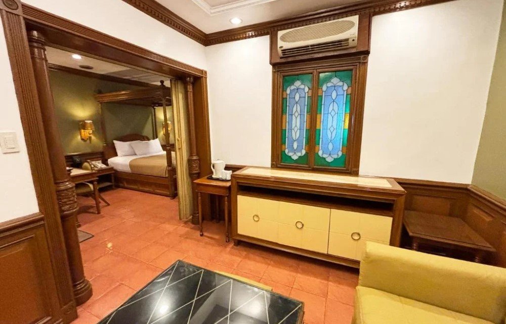 ROOMS_NAME Image