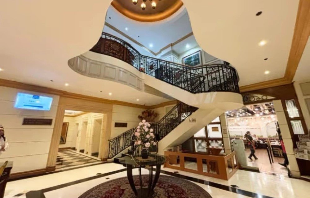 Cocotel Hotel