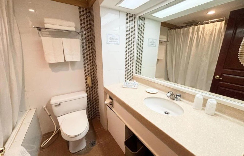 ROOMS_NAME Image